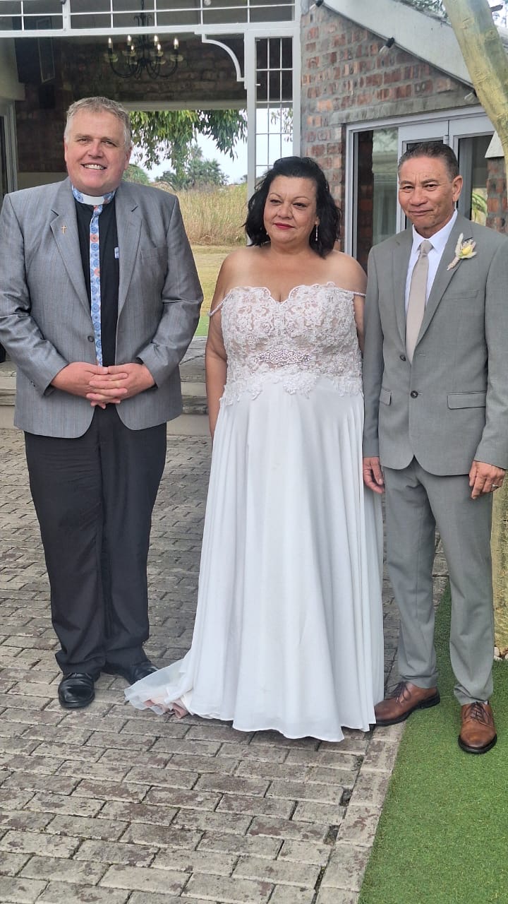 Wedding ceremony by Dr. Gerrit Rademeyer in Molemole